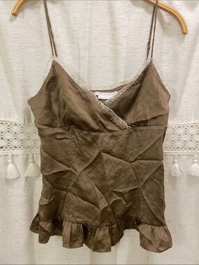To the Max Y2k / Vintage 100% silk camisole V-neckline